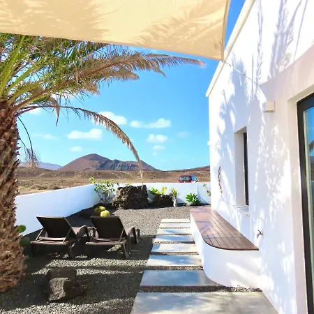 Casa Nusa La Santa
